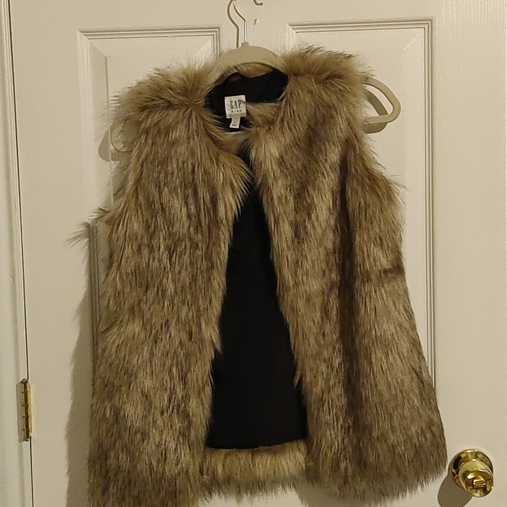 Faux fur vest